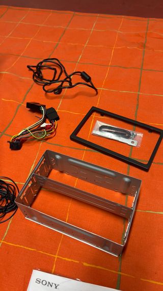 Radio Coche Sony XAV-AX100