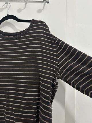 Jersey de rayas beige y marrón