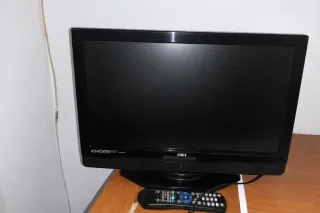 TV OKI pequeña