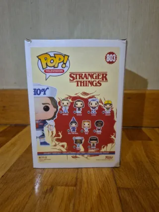 Funko Pop Stranger Things Steve en la heladería.