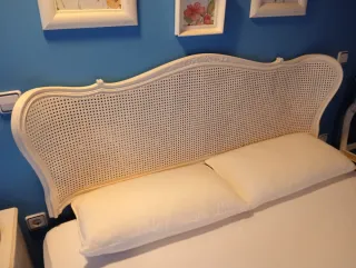 Cabecero de mimbre blanco estilo vintage