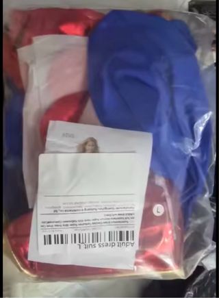 Disfraz Supergirl Nuevo Talla L ( Parece M)