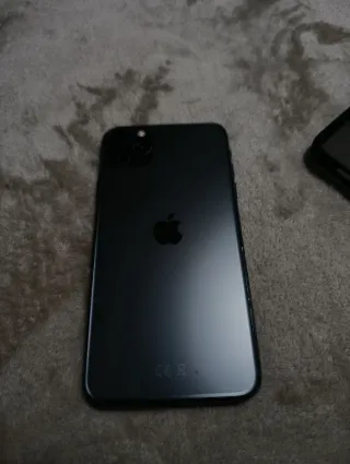 Apple iPhone 11 Pro Max, batteria 84% in salute