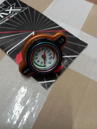 Tampa radiador 4MX com termômetro 1.8