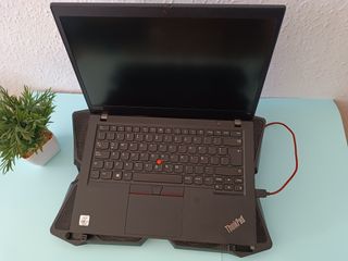 Lenovo ThinkPad i7, 32GB RAM SSD500GB + Accesorios