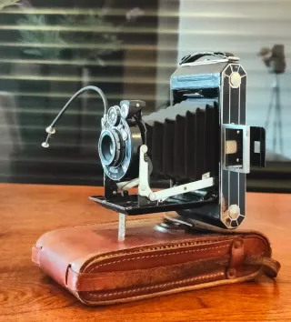 Kodak Six 20 Model C (EEUU 1933) + funda + cable