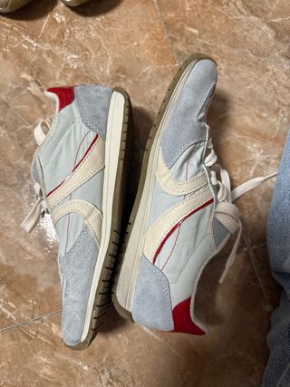 Pack Zapatillas Deportivas Beige y Azul