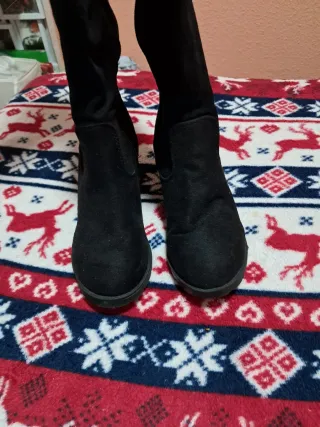 Botas altas negras talla 36 nuevas