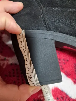 Botas altas negras talla 36 nuevas