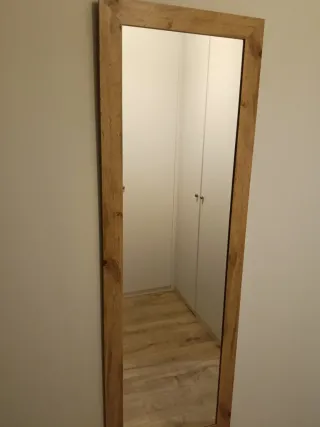 Espejo de pie madera natural