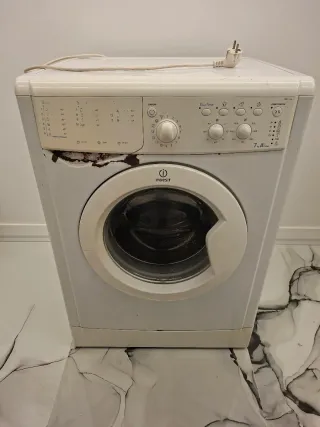 Lavadora Indesit 7kg A+