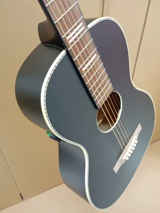 Guitarra Acústica Parlor Recordings KING