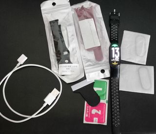 Xiaomi Band 9 - Cargador + Protector de pantalla