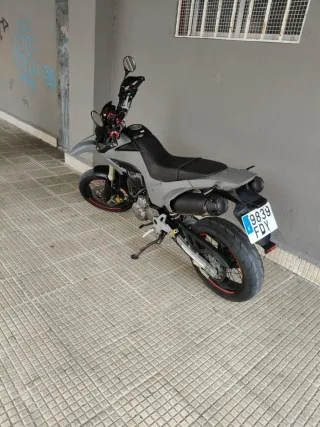 Honda FMX Supermotard Gris