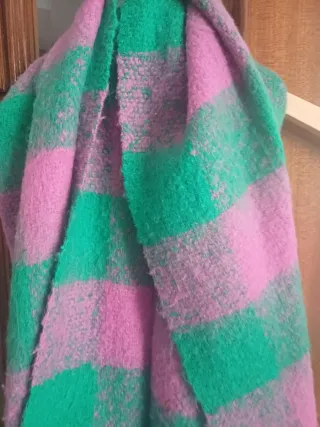 Pack 3 bufandas cuadros H&M y Pull&Bear