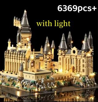 Castello di Hogwarts di Harry Potter con luce