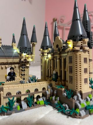 Castello di Hogwarts di Harry Potter con luce