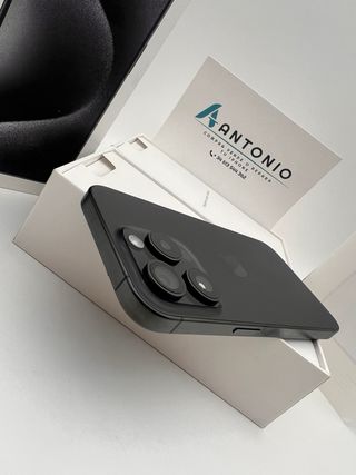 IPHONE 15 PRO CON GARANTIA Y 100% SALUD