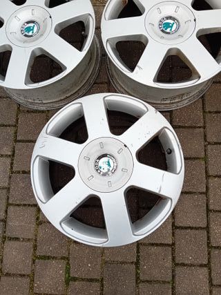 llantas Skoda octavia  vw passat 16r