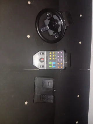 Volante PS4 y PC con pedales