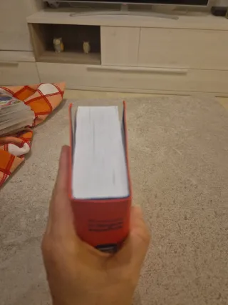 Diccionario Esencial de la Lengua Española