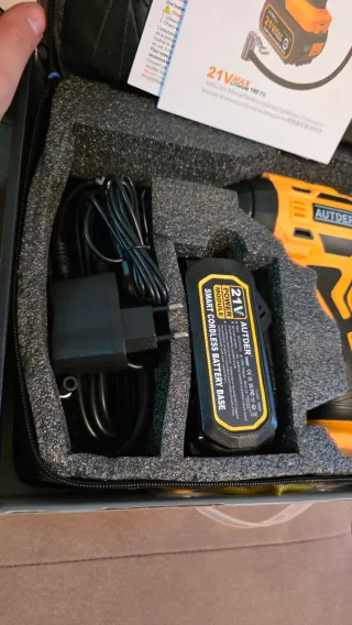 Inflador Neumático AUTDER 21V