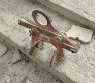 Se vende 2 Pinza para piedra pastecas