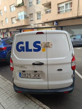 Ford Transit Courier 2015