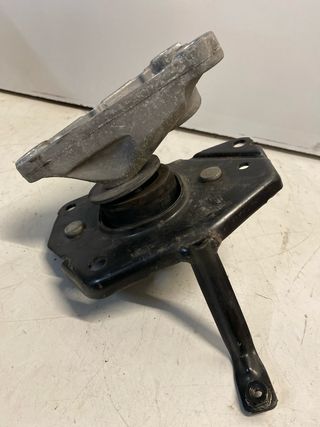 Soporte de motor