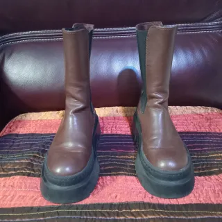 Botas Pull&Bear Marrones Talla 35