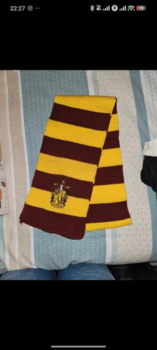 Kit Harry Potter: Bufanda, Varita, Peluche y Puzzl