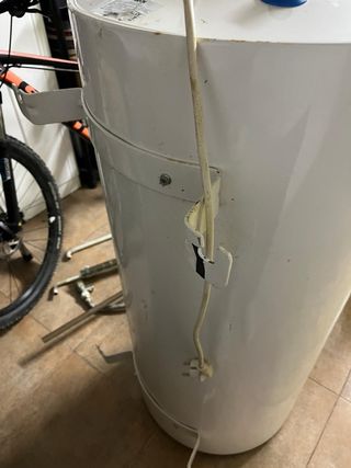 Calentador Eléctrico Fleck Blanco y Azul