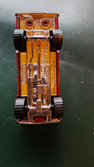 Matchbox Dodge Dakota 1987 Rosso