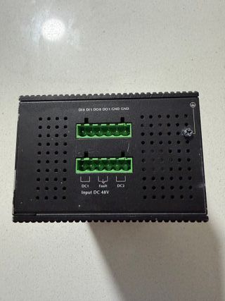 Switch POE PLANET 8 Puertos Gigabit IGS-10020PT