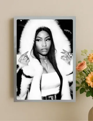 Quadro Nicki Minaj con cappuccio