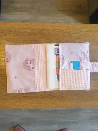 Portadocumentos hecho a mano