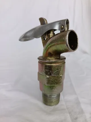 Grifo para Bidón de Aceite.