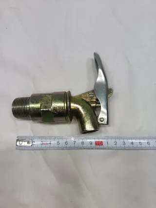 Grifo para Bidón de Aceite.
