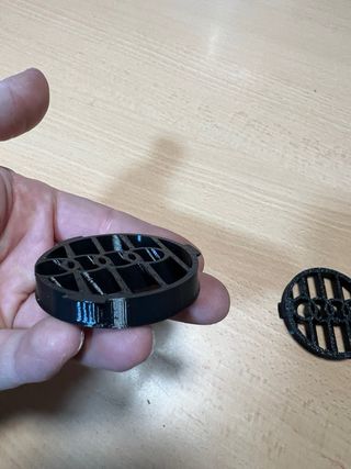 2 Tapas Salpicadero Audi A3 8P Logo