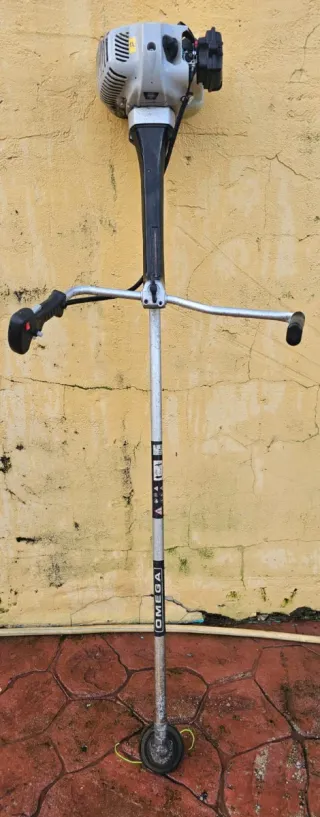 Desbrozadora Omega
