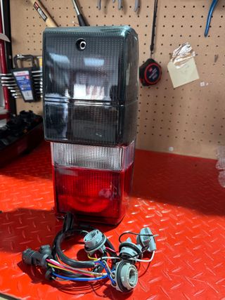 Piloto Trasero Derecho Nissan Patrol Nuevo