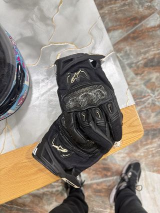 Guantes y Casco Moto