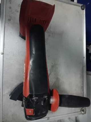 Radial a batería Hilti AG 125-A22