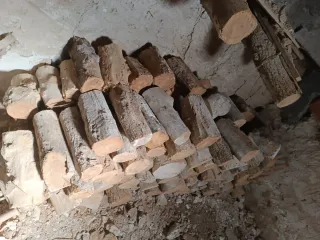 Leña para chimenea, Corpa , Madrid 0,05 E/kilo