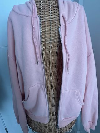 Sudadera rosa con cremallera