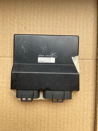 Centralita limitada para Suzuki GSXR600 2004