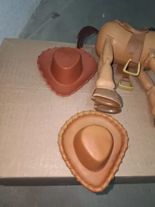 Woody Toy Story 3 y piezas