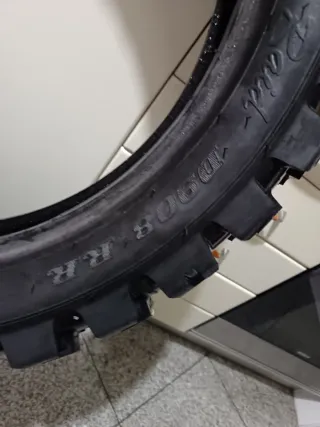 Pneu Traseiro Dunlop D908 RR 140/80 B 18