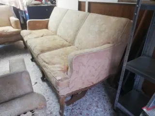 Sofá 3 plazas y 2 sillones antiguos