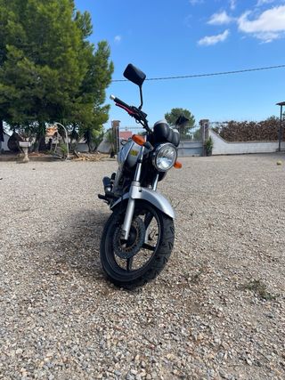 Honda CBF 250